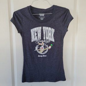 Gray Short Sleeve Bugs Bunny Looney Tunes T-Shirt Brooklyn NY Women's S Grey